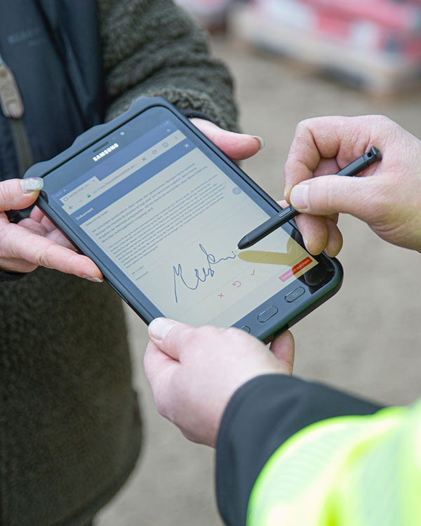 Sicherheitsunterweisungen einfach und digital auf dem Tablet / Smartphone durchführen